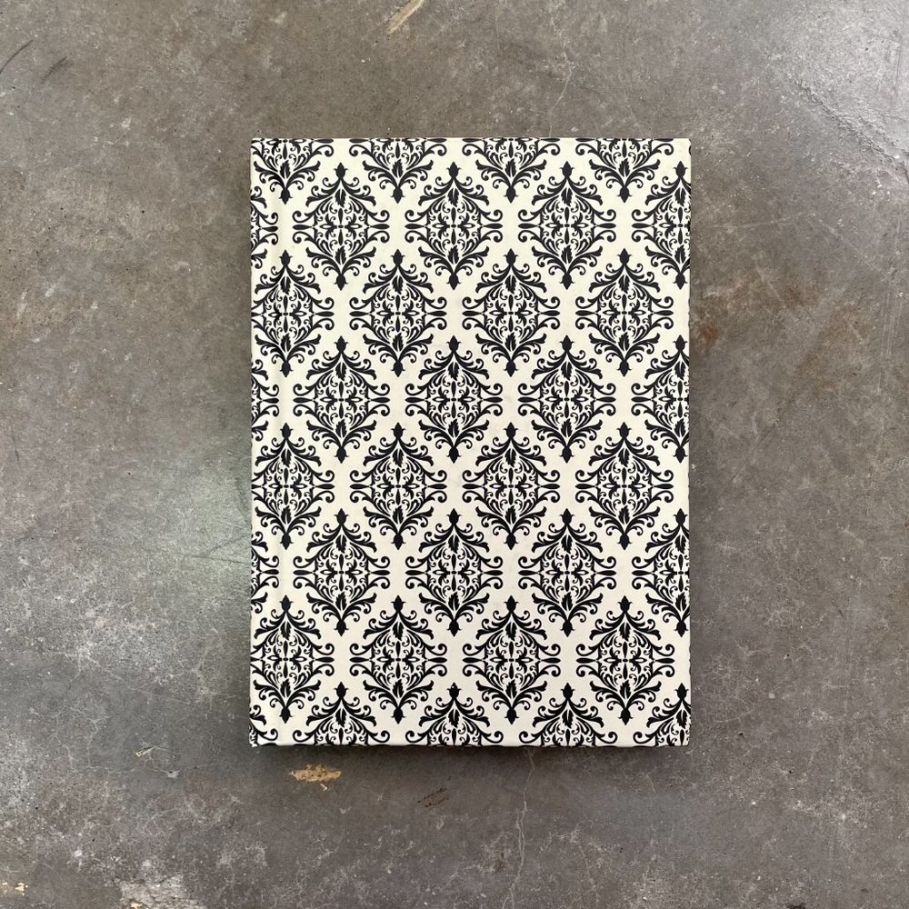 ⭐️ $10 -   ANNA GRIFFIN FLORAL DAMASK LINED NOTEBOOK JOURNAL